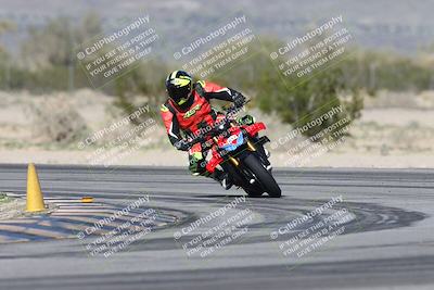 media/Jan-15-2026-Racers Edge (Thu) [[dfebeb70ab]]/3-B Group/Session 4 (Turn 5)/